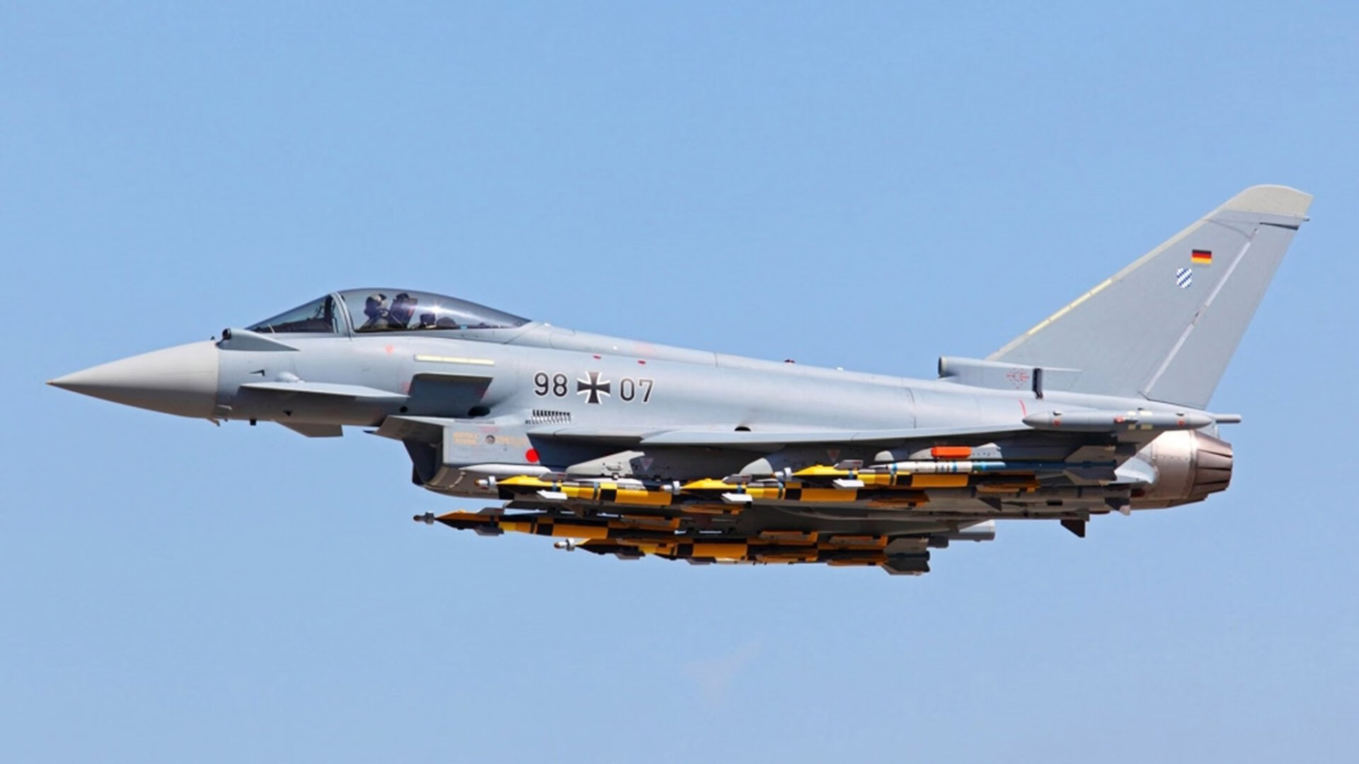 “青少年足球科技创新大赛引领行业潮流”,青少年足球赛事